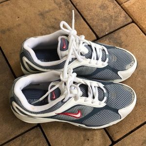 Vintage Nike Sneakers NEVER WORN | Nike